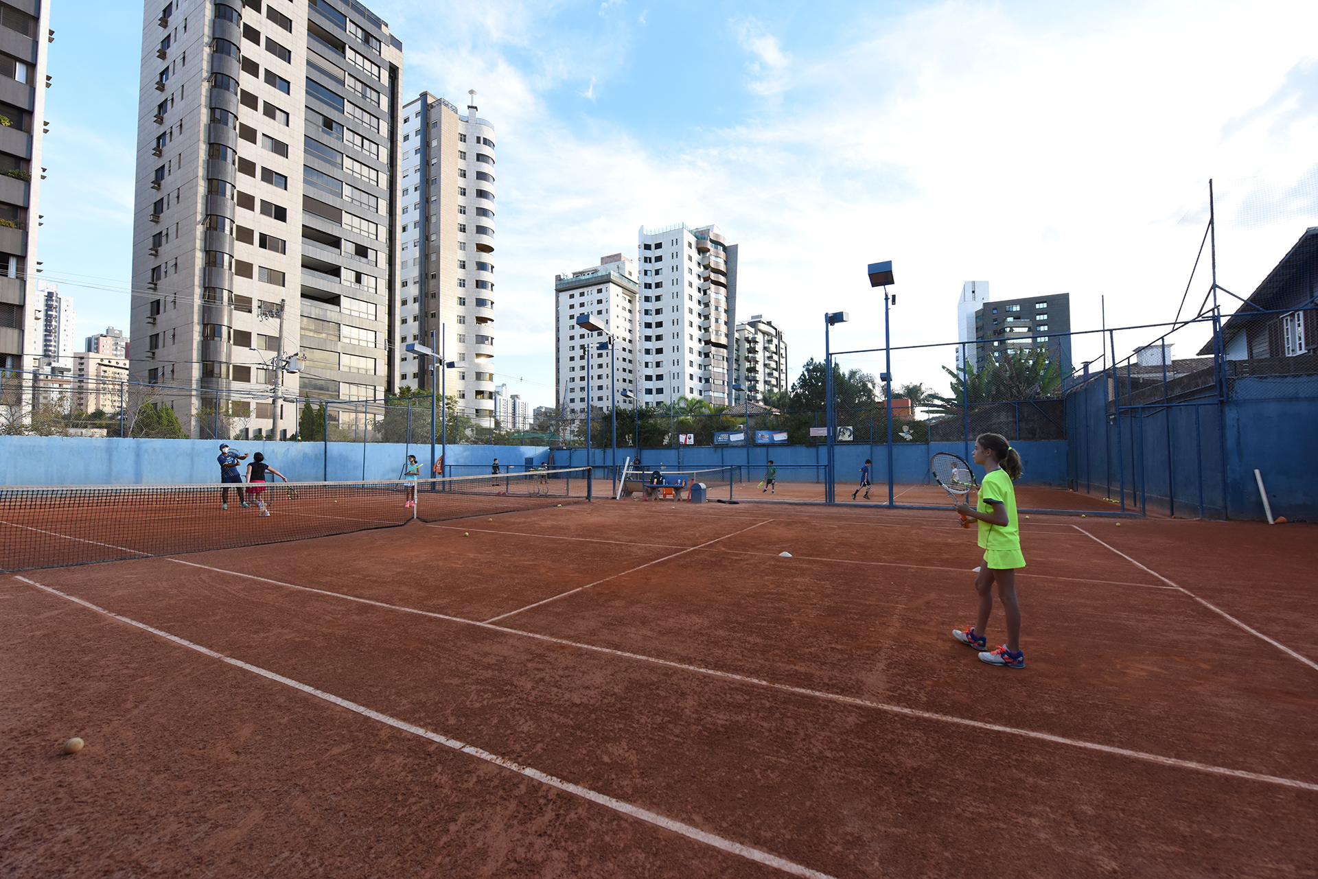 Academia de Tênis - Fly Sports